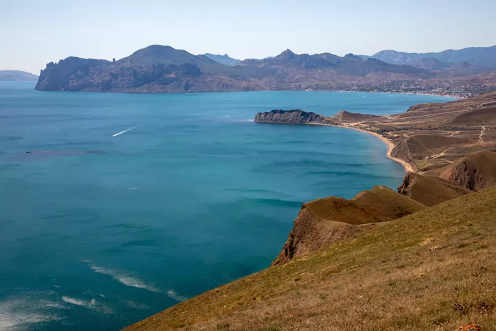 Пляжи в Орджоникидзе в Крыму