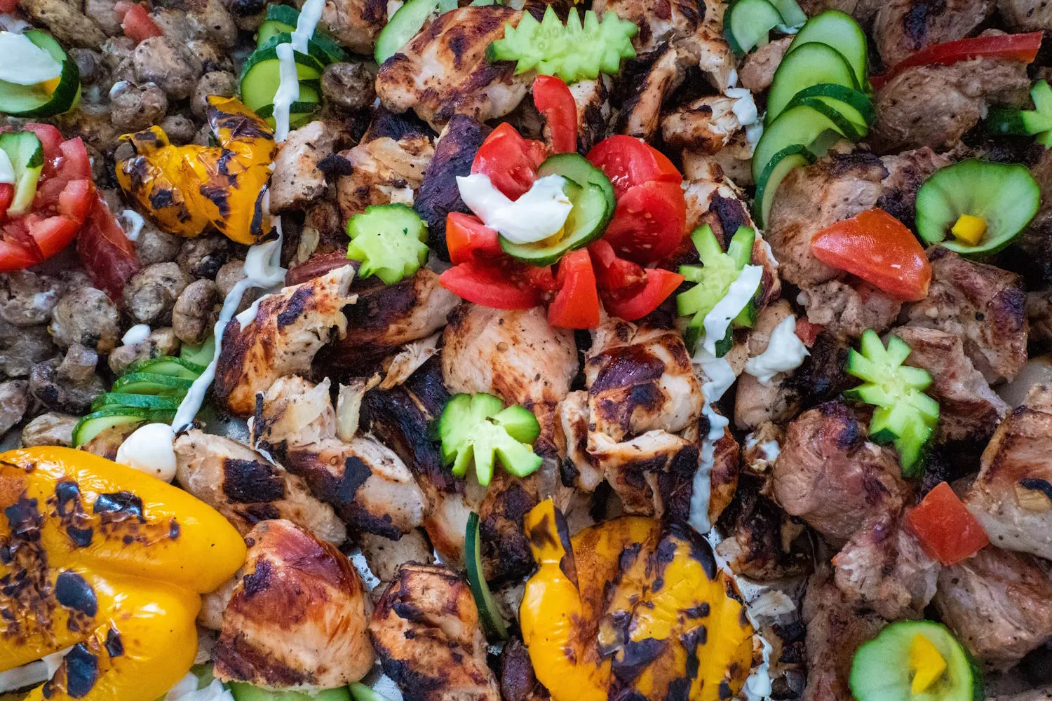 Мясные блюда на Шашлычном фестивале в Крыму