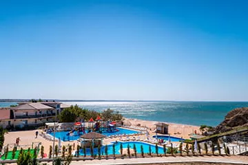 АзовЛенд - отель в Крыму на берегу моря с бассейном