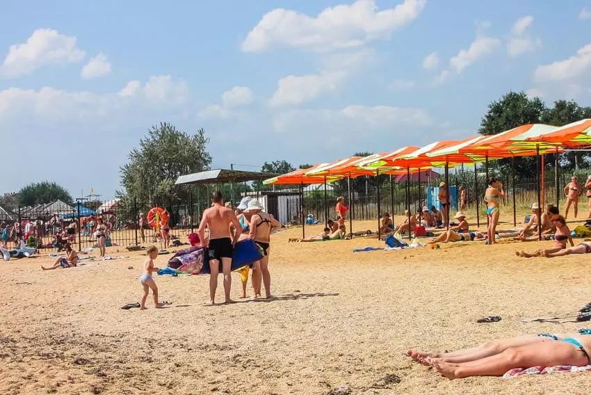 Золотой пляж Крыма, Феодосия