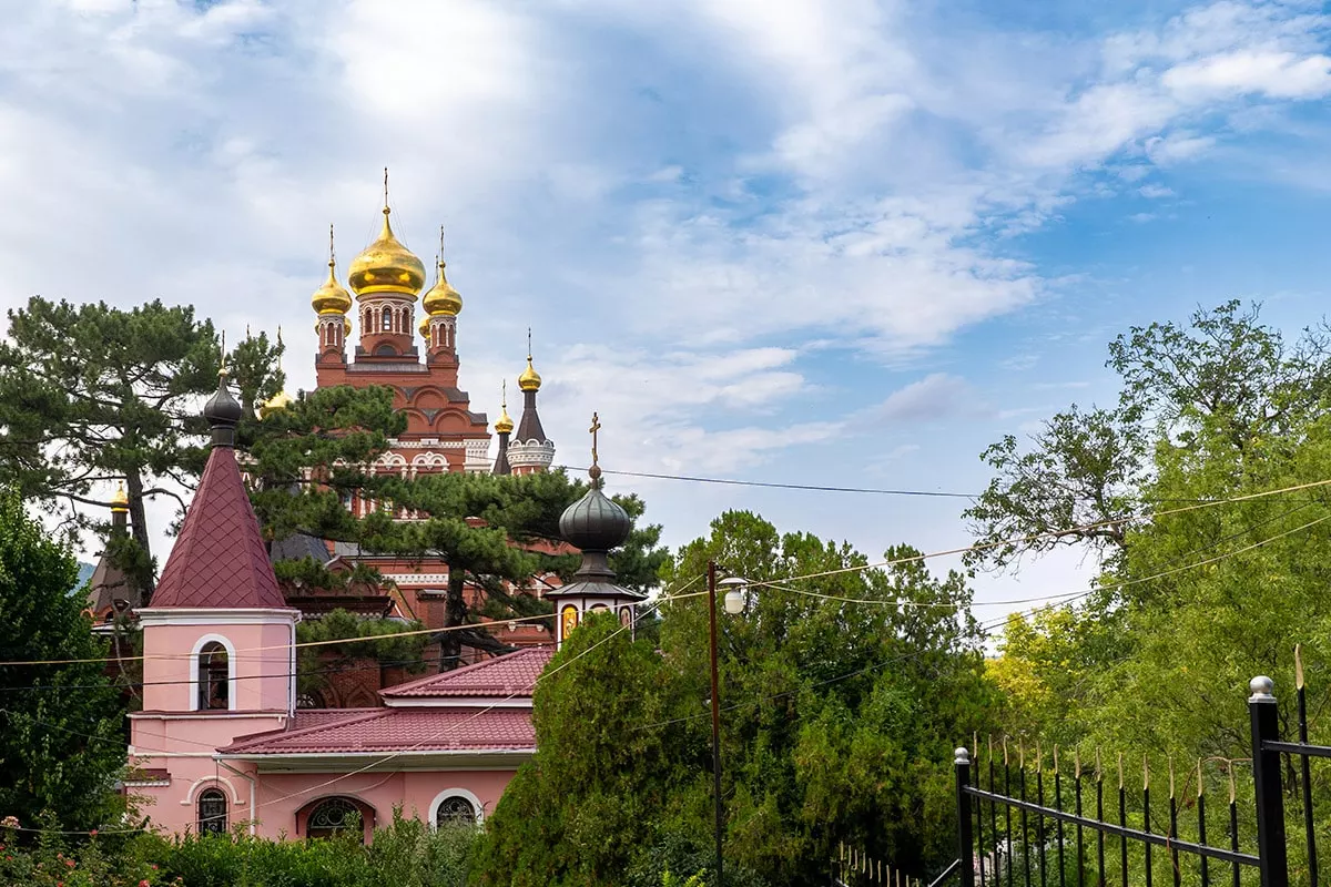 Где находится Топловский женский монастырь в Крыму