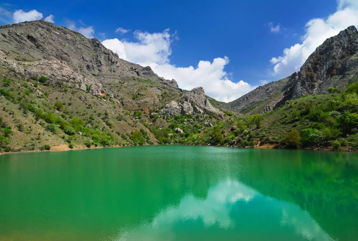 Озеро Кастель в Крыму