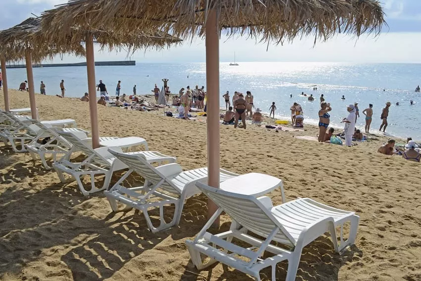 Золотой пляж Крыма, Феодосия