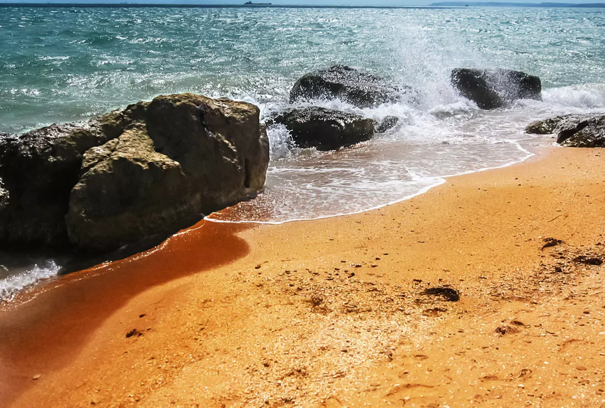 Пляжи Саки в Крыму