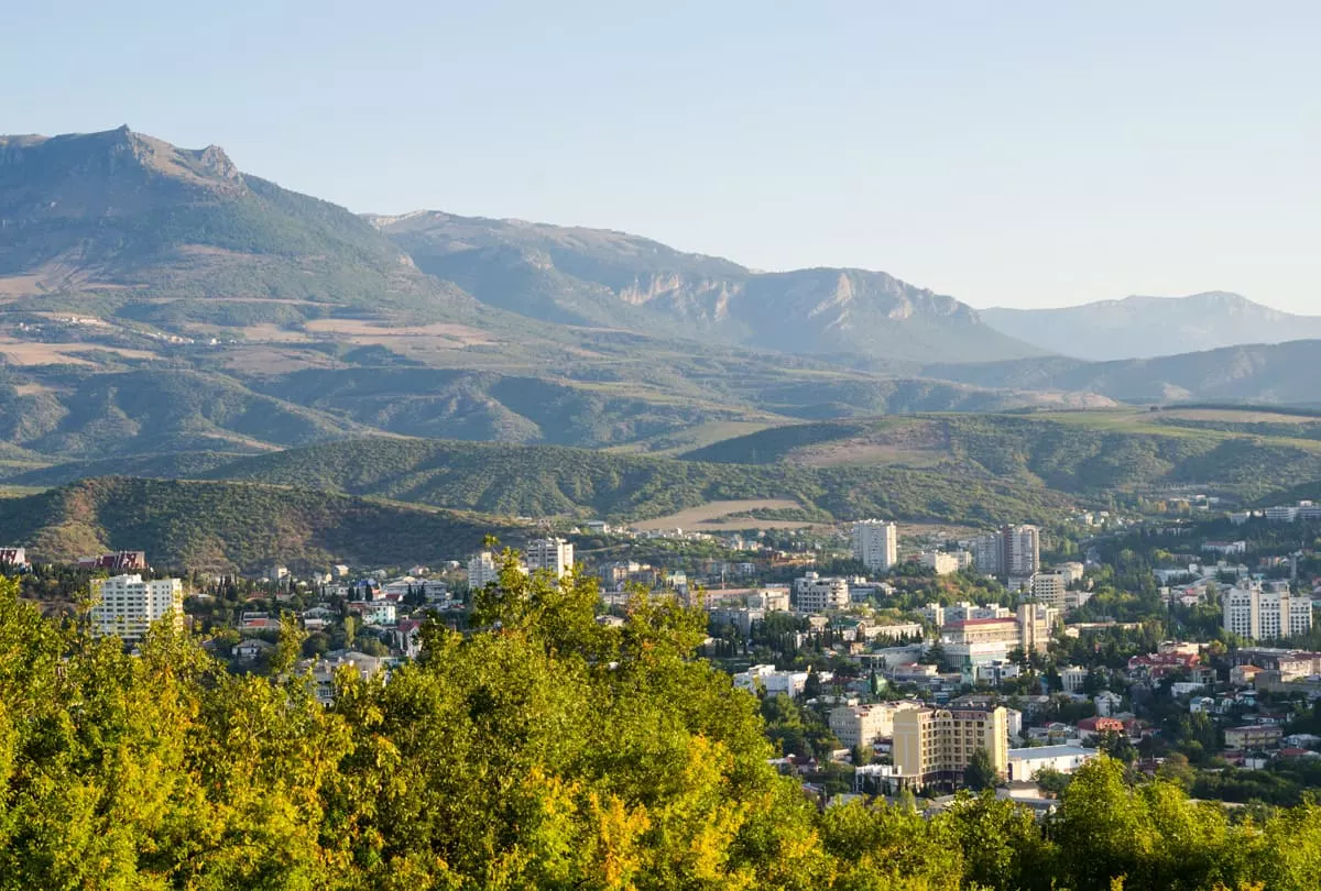 Пляжи Алушты вид