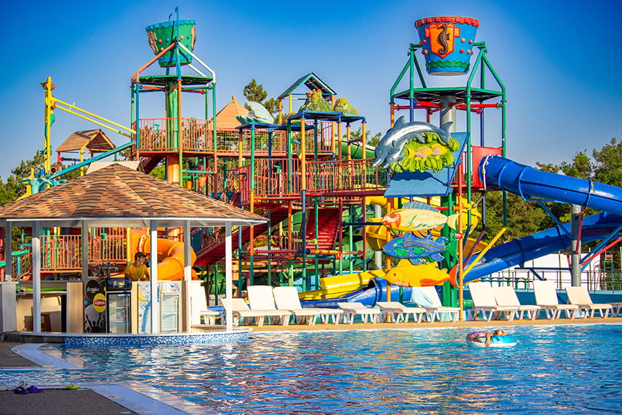 Аквапарк Остров Сокровищ в Курортном комплексе Азовский Крым