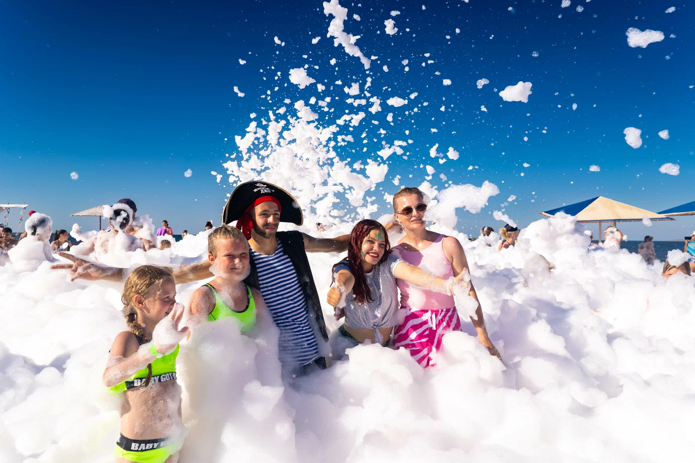 День Нептуна в Курортном комплексе «Азовский» Крым