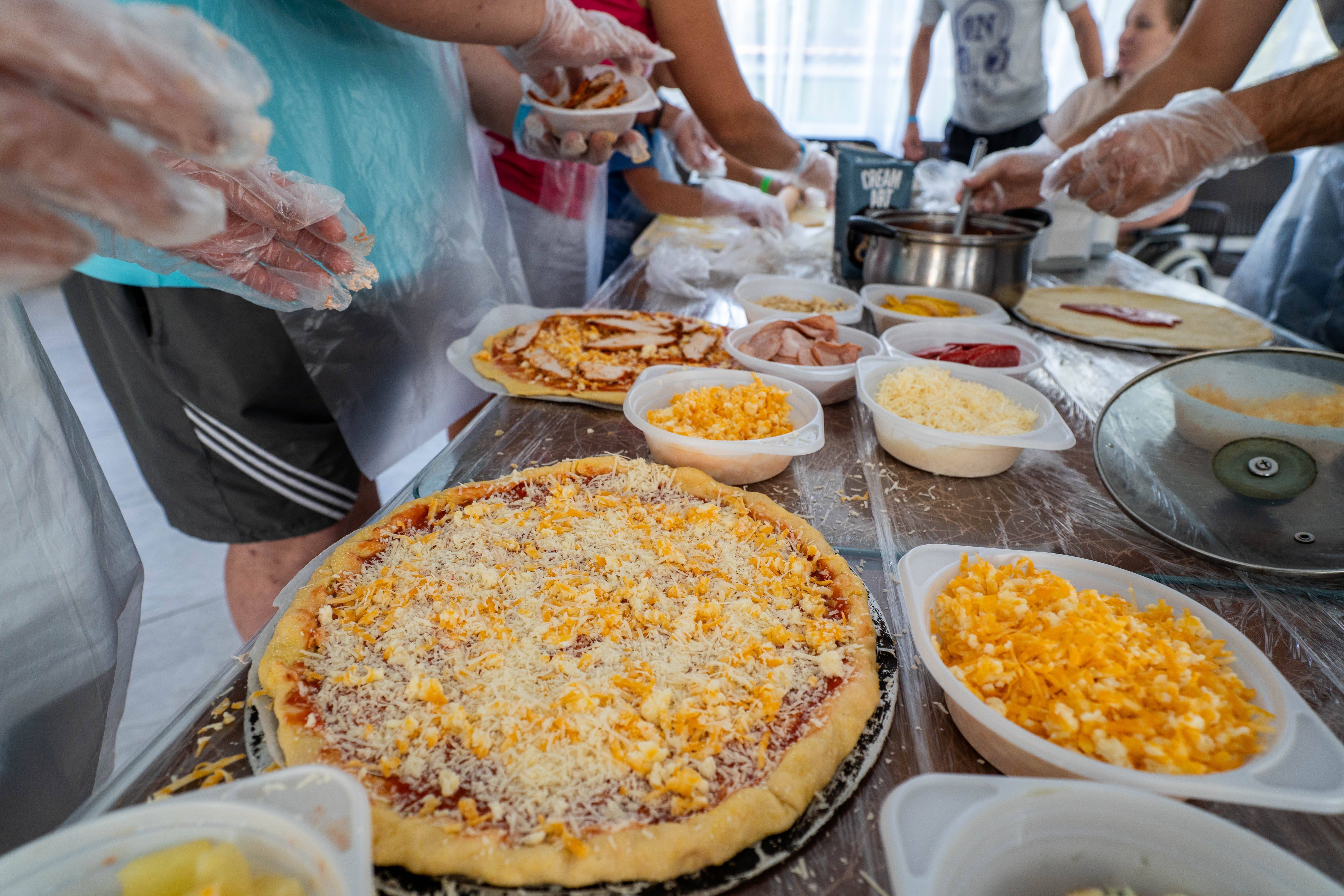 Праздник пиццы в Курортном комплексе «Азовский»