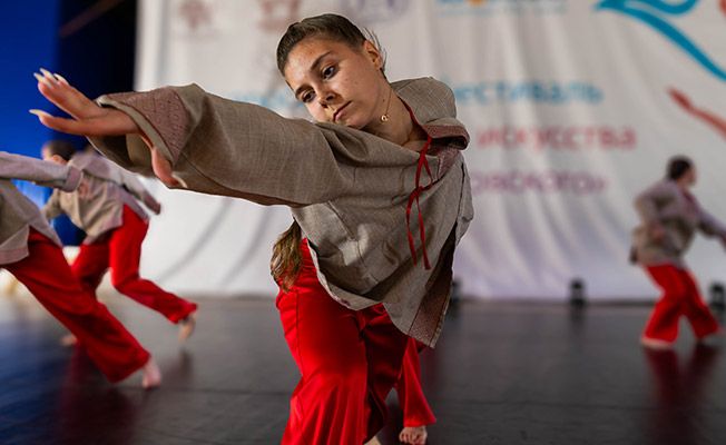 Фестиваль хореографического искусства «Яркое Солнце Азовского» 2024