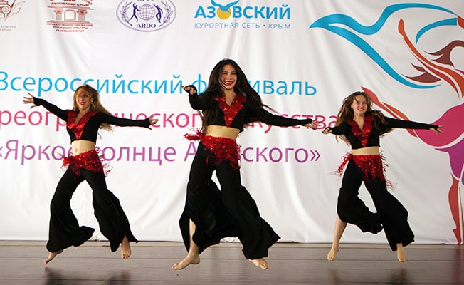 Фестиваль хореографического искусства «Яркое Солнце Азовского»