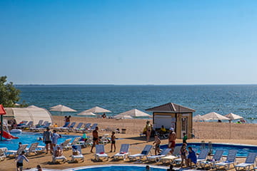 пляж в АзовЛенде