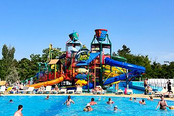 Территория курортного комплекса Азовский Крым