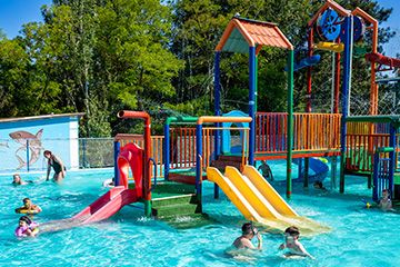 Территория курортного комплекса Азовский Крым