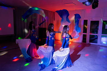 Вечерние программы в курортном комплексе Азовский Крым