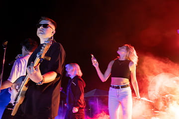 Курортный комплекс Азовский вечером