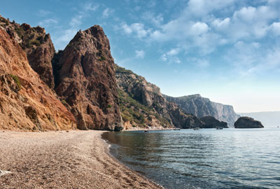 Яшмовый пляж в Крыму
