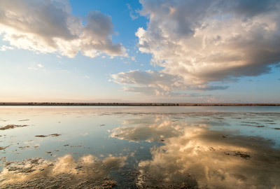 Айгульское озеро в Крыму - вид