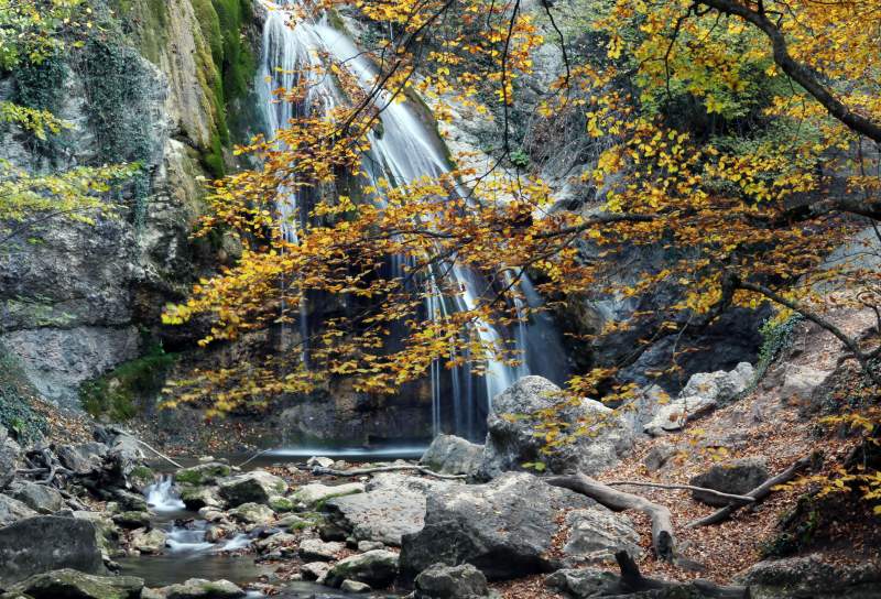 Водопад Джур Джур фото