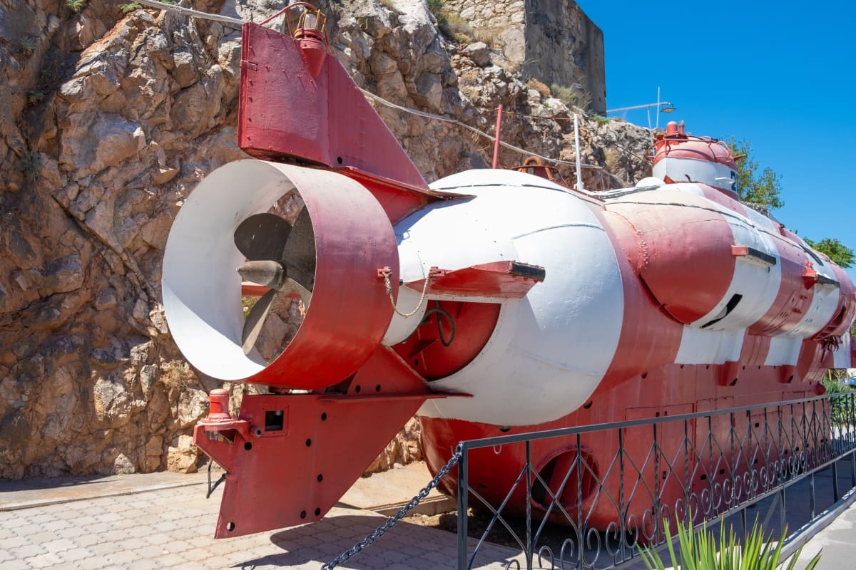 Подводная лодка в музее в Крыму
