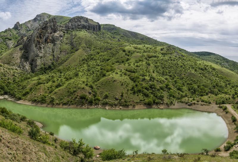 Озеро Панагия (Изумрудное) в Крыму
