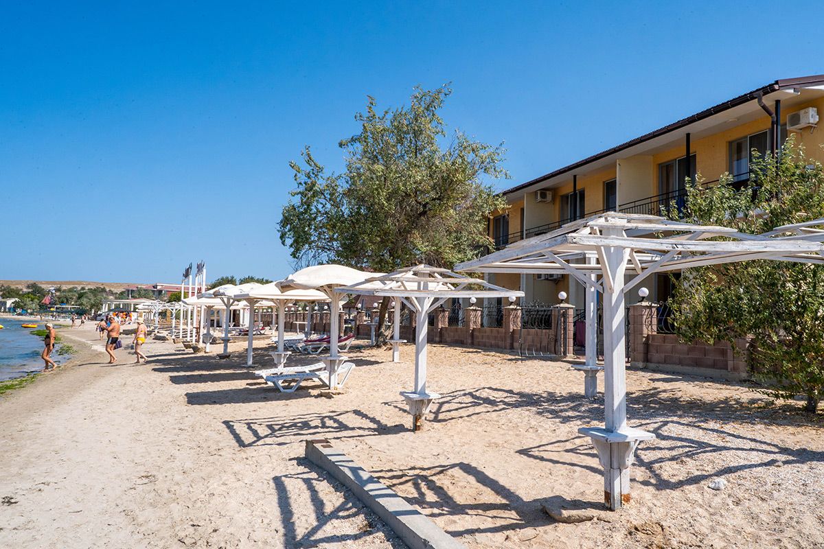 Русская бухта в Щелкино