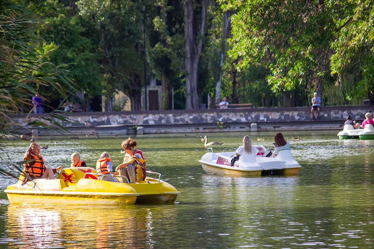 Парк имени Юрия Гагарина Крым