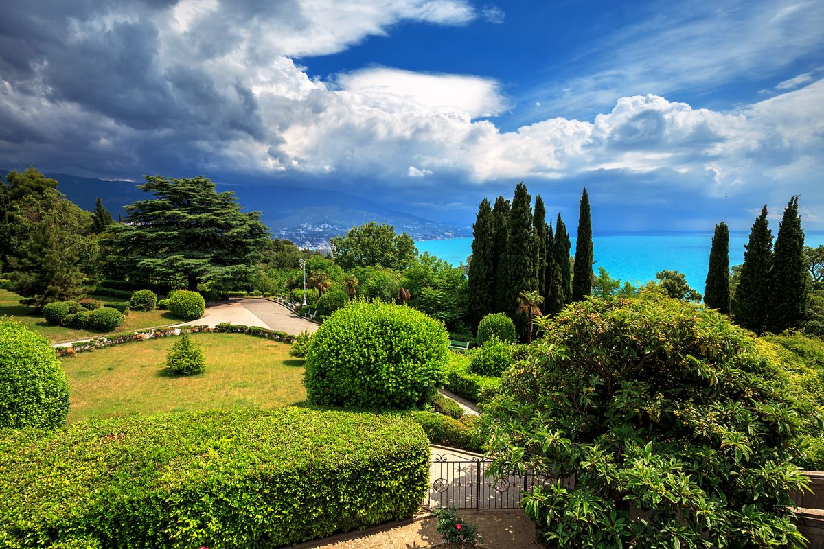 Приморский парк в Крыму