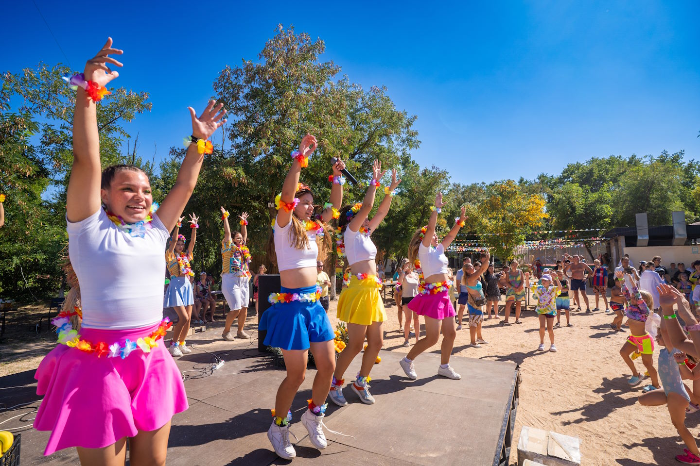 Танцевальные фестивали в Курортном комплексе «Азовский» Крым