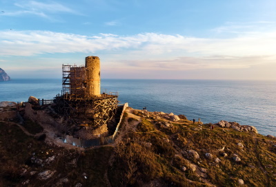 Генуэзская крепость Чембало